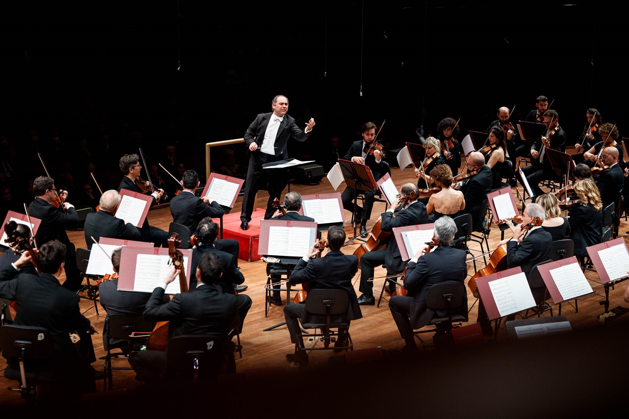 o- ORCHESTRA ACADEMIEI NAȚIONALE SANTA CECILIA DIN ROMA